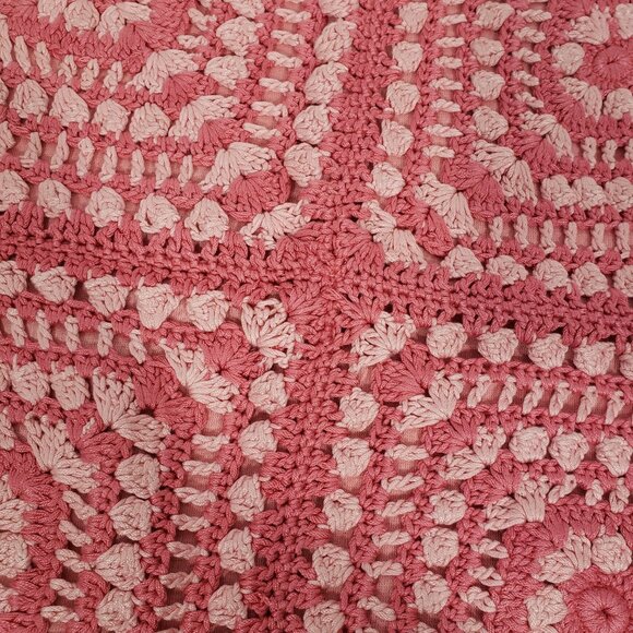 NWT  Handmade Knitted Pink Grannysquare Pillow Sham Cover  18" square - Picture 5 of 7